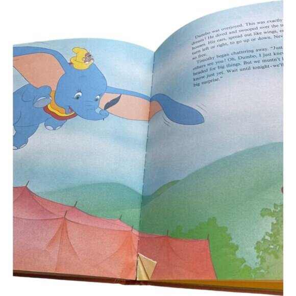 Walt Disney Dumbo Classic Childrens Book - Picture 9 of 16